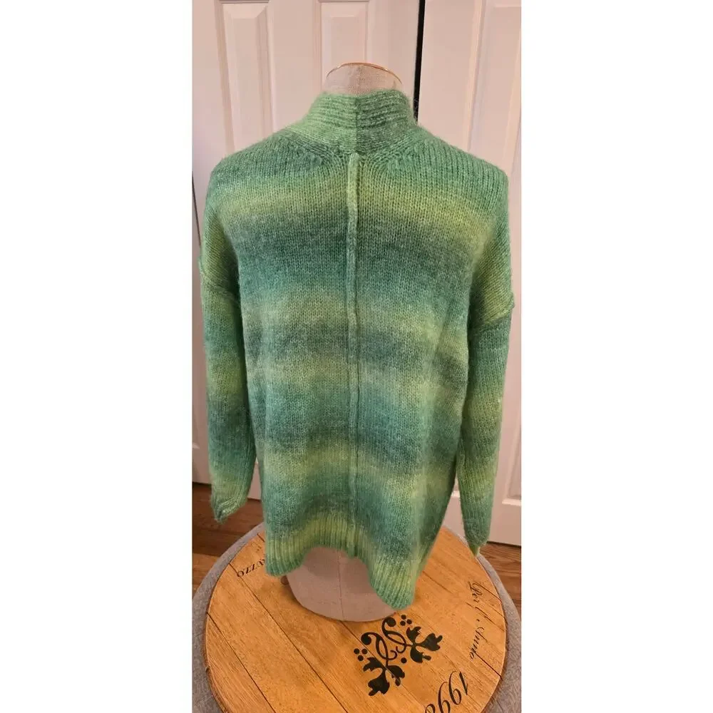 POL Green Ombre Open Front Cardigan Sweater | Size Small - Oversized NWOT